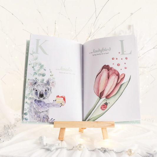 ADORED ILLUSTRATIONS - The Amazing ABC book