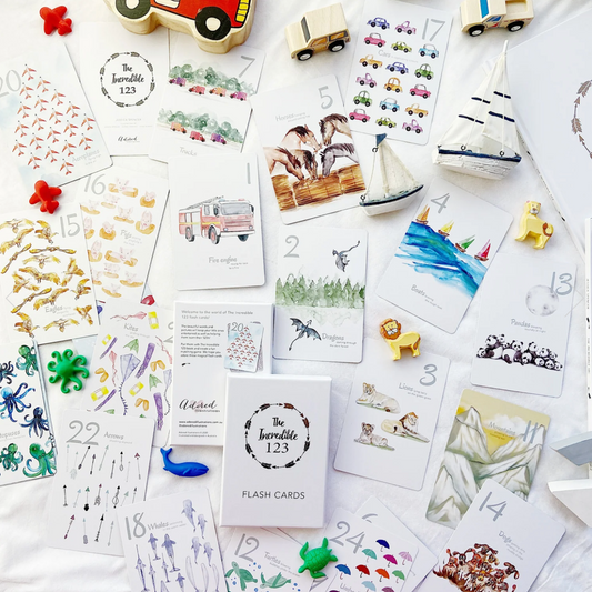ADORED ILLUSTRATIONS - The Incredible 123 Flash Cards