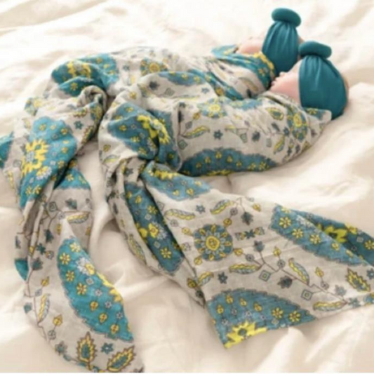 POP YA TOT - A Magic Carpet Swaddle