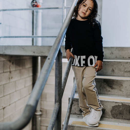 DUKE OF LONDON - Crew Top | Black Base Line