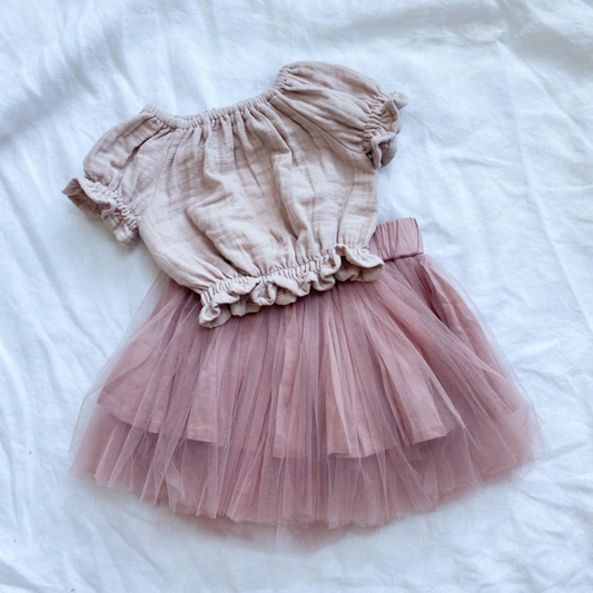 DUKES + DUCHESSES APPAREL - Musk Pink Shirred Top