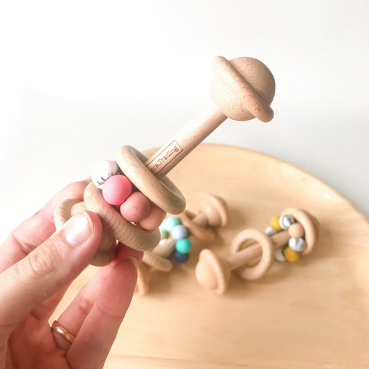 INDERA.TRADING - Keepsake Rainbow Rattle