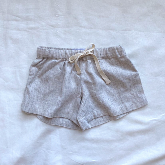DUKES + DUCHESSES APPAREL - Sand Curved Shorts