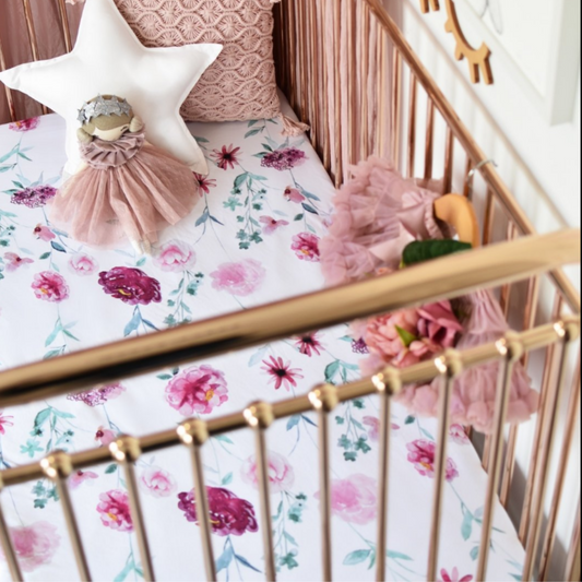 SNUGGLE HUNNY - Fitted Cot Sheet | Wanderlust