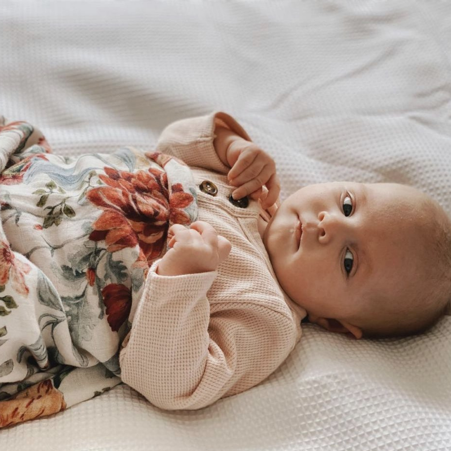 POP YA TOT - Le Piccadilly Swaddle