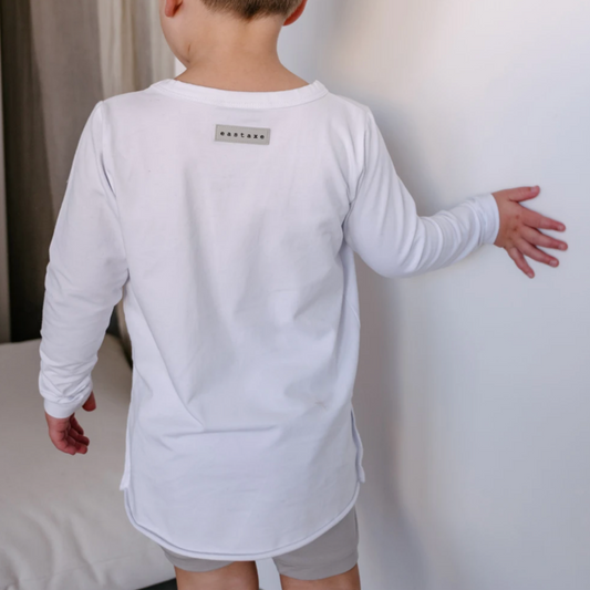 EASTAXE - Added Line Long Sleeve Tee | White