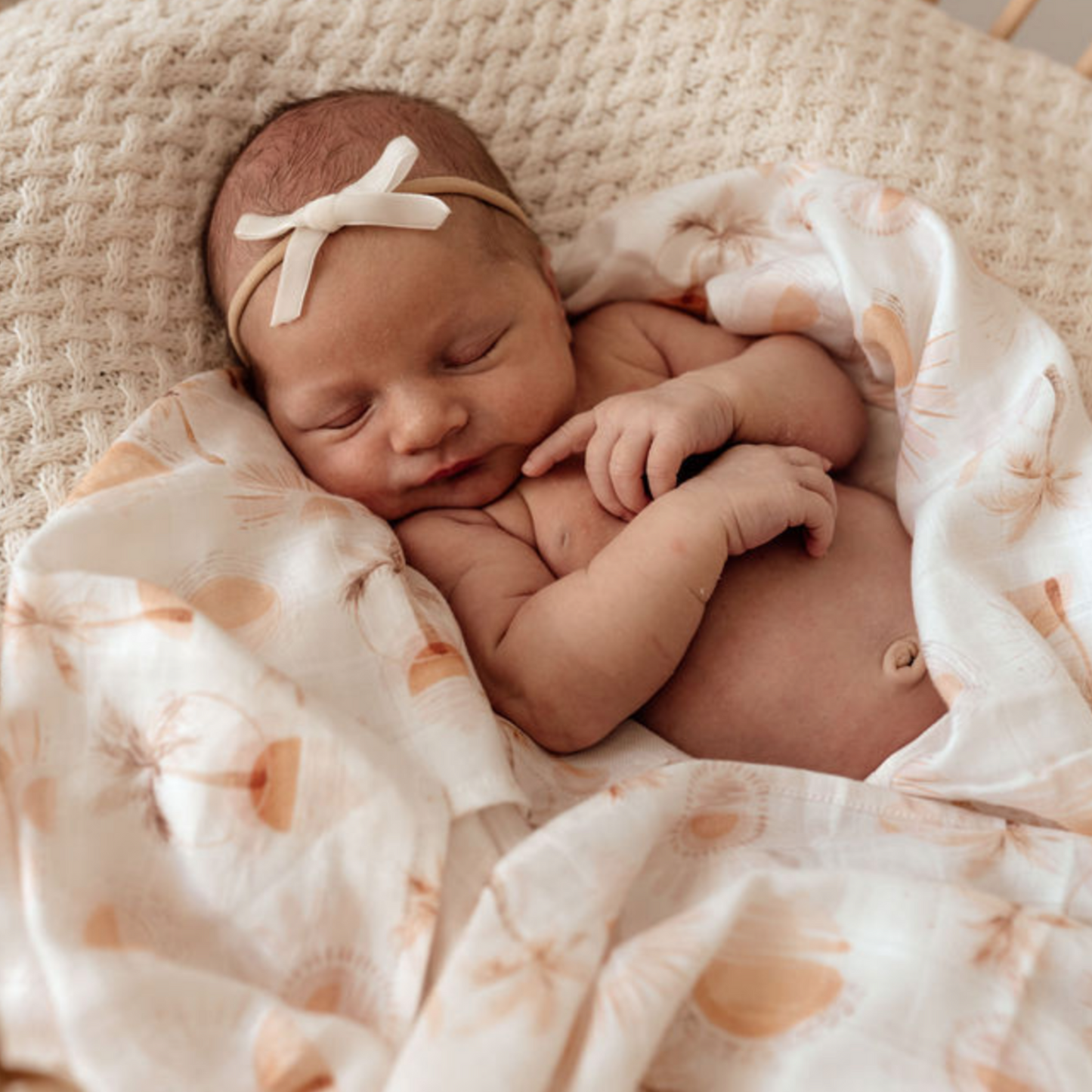 SNUGGLE HUNNY - Organic Muslin Wrap | Paradise