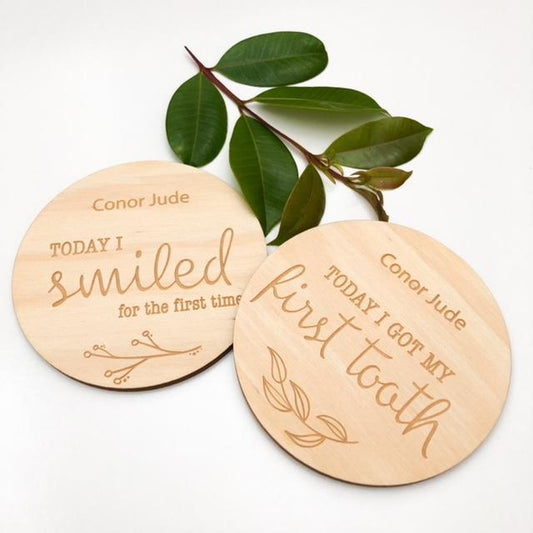 ONE CHEW THREE - Natural Foliage Baby Milestone Plaques (Developmental)