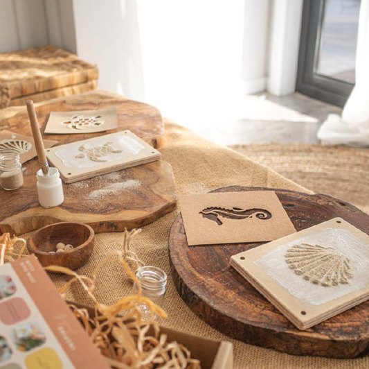 POPPY & DAISY - Let's Create Sand Stencil Kit