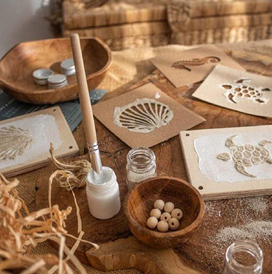 POPPY & DAISY - Let's Create Sand Stencil Kit