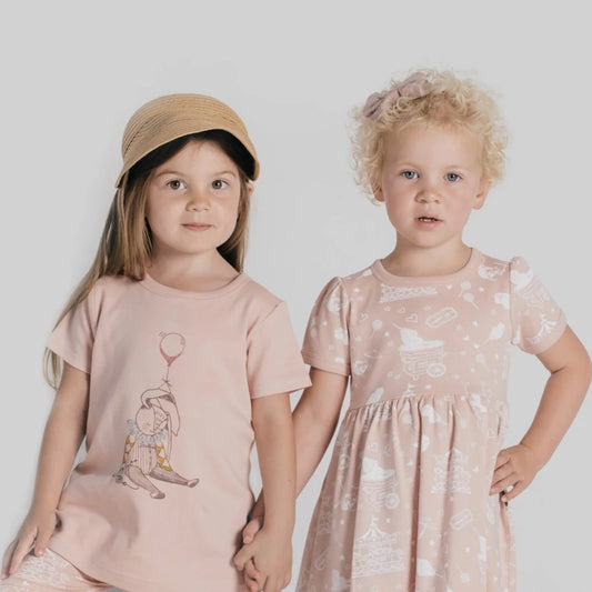 ASTER & OAK - Circus Bunny Print Tee | Peach