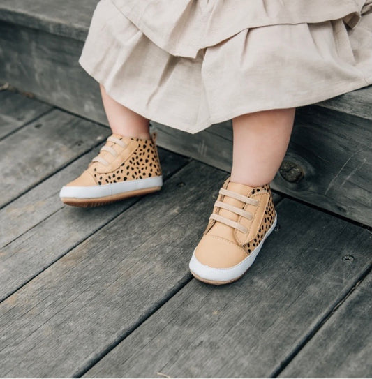 TIKITOT - Brooklyn Camel Spot Prewalker Baby Shoe