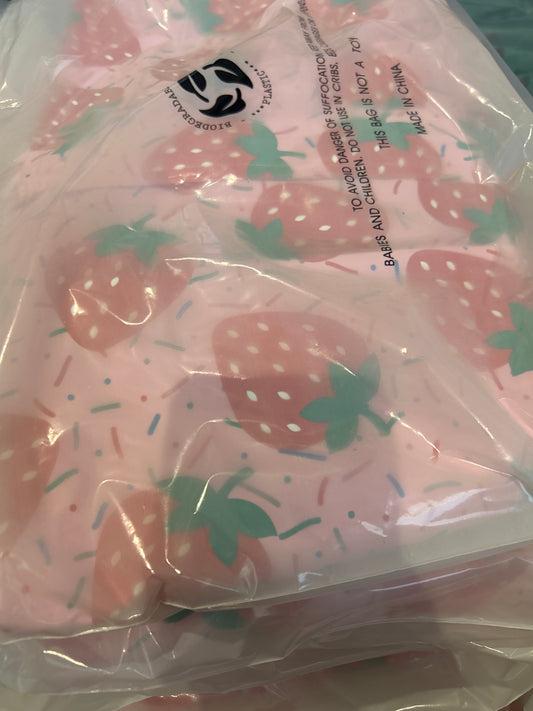 KORANGO - Strawberries & Sprinkles  | Pink