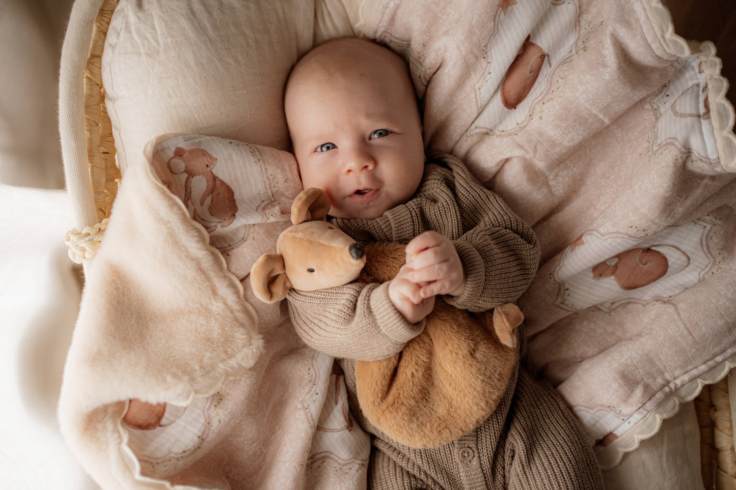 POP YA TOT - Squeaky the Sweet Comforter Toy