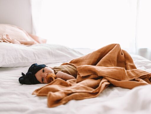POP YA TOT  - The Essential Swaddle Golden Sun