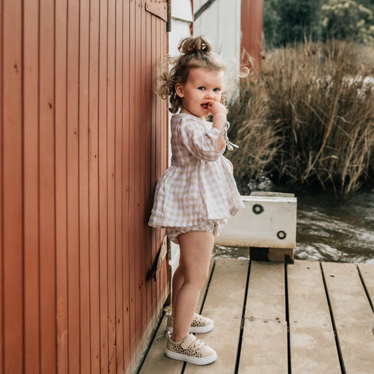 TIKITOT - Byron Spot Kids Sneaker | Nude